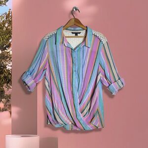 Zac & Rachel Pastel Twist Front Lace Detailed Spring Blouse